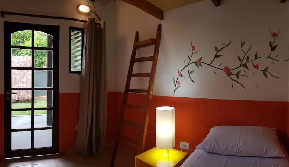Tropical Casa *